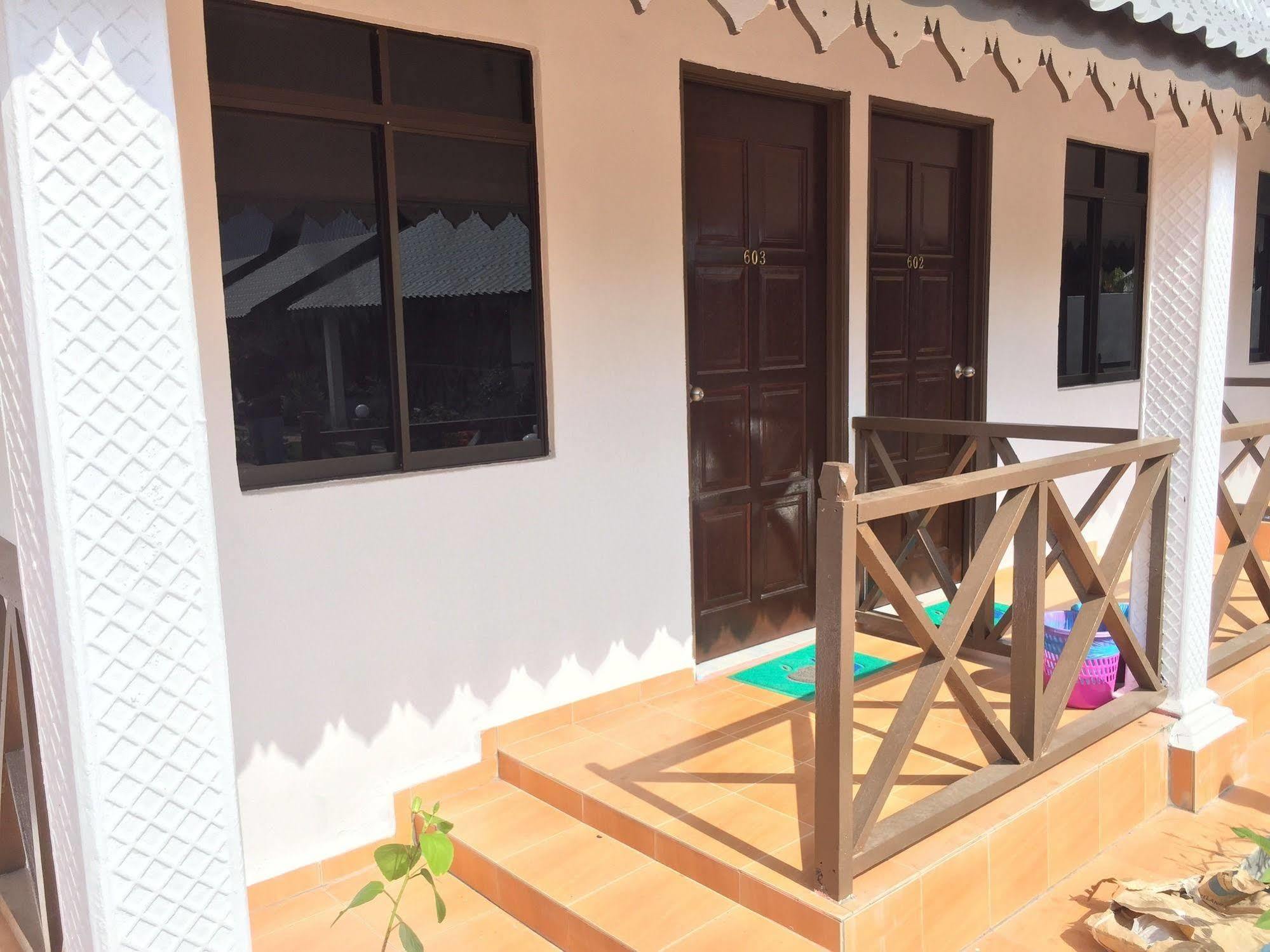 פנתאי צנאנג Rasa Senang Villa -Islam Guest Only מראה חיצוני תמונה