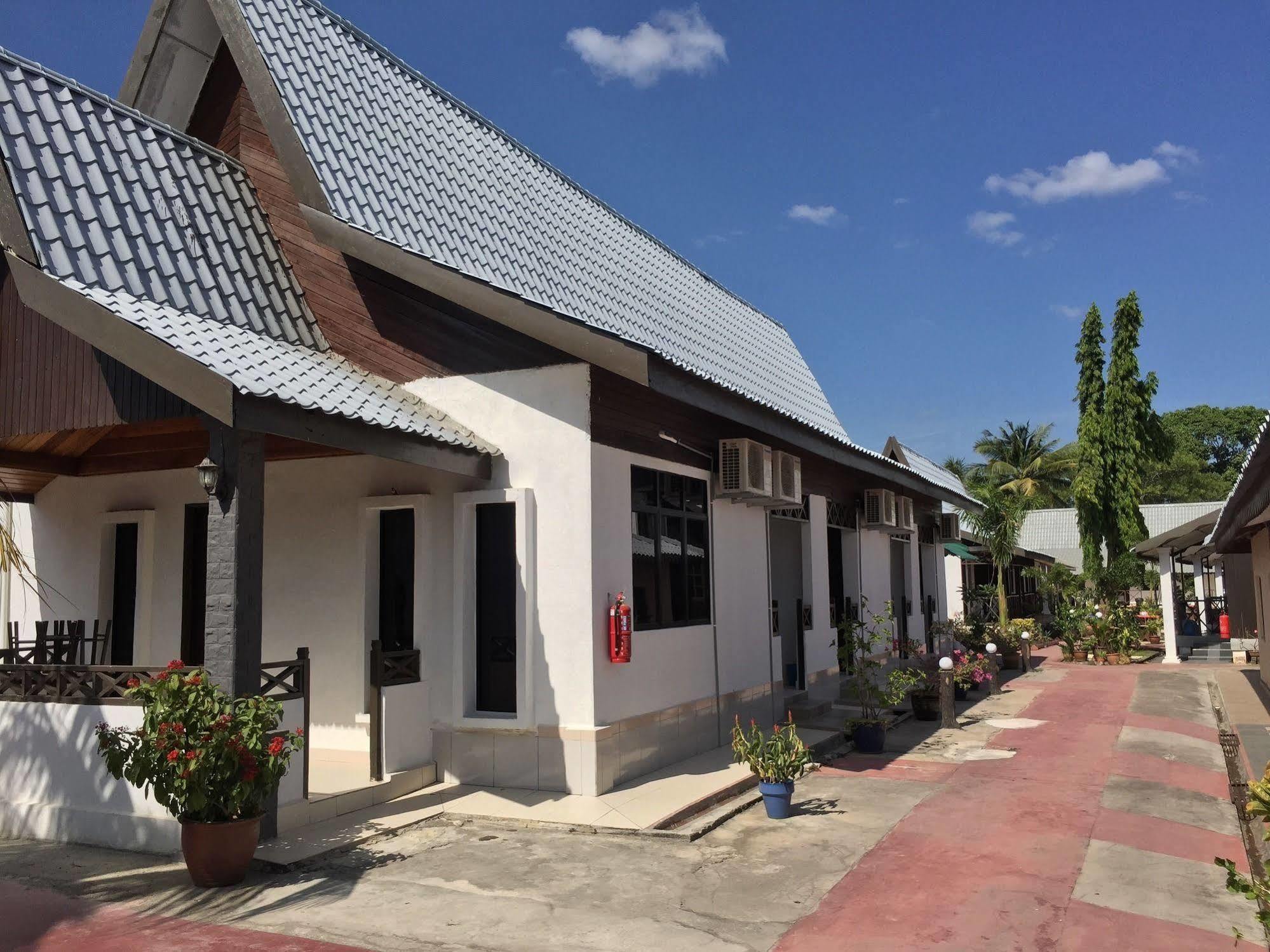 פנתאי צנאנג Rasa Senang Villa -Islam Guest Only מראה חיצוני תמונה