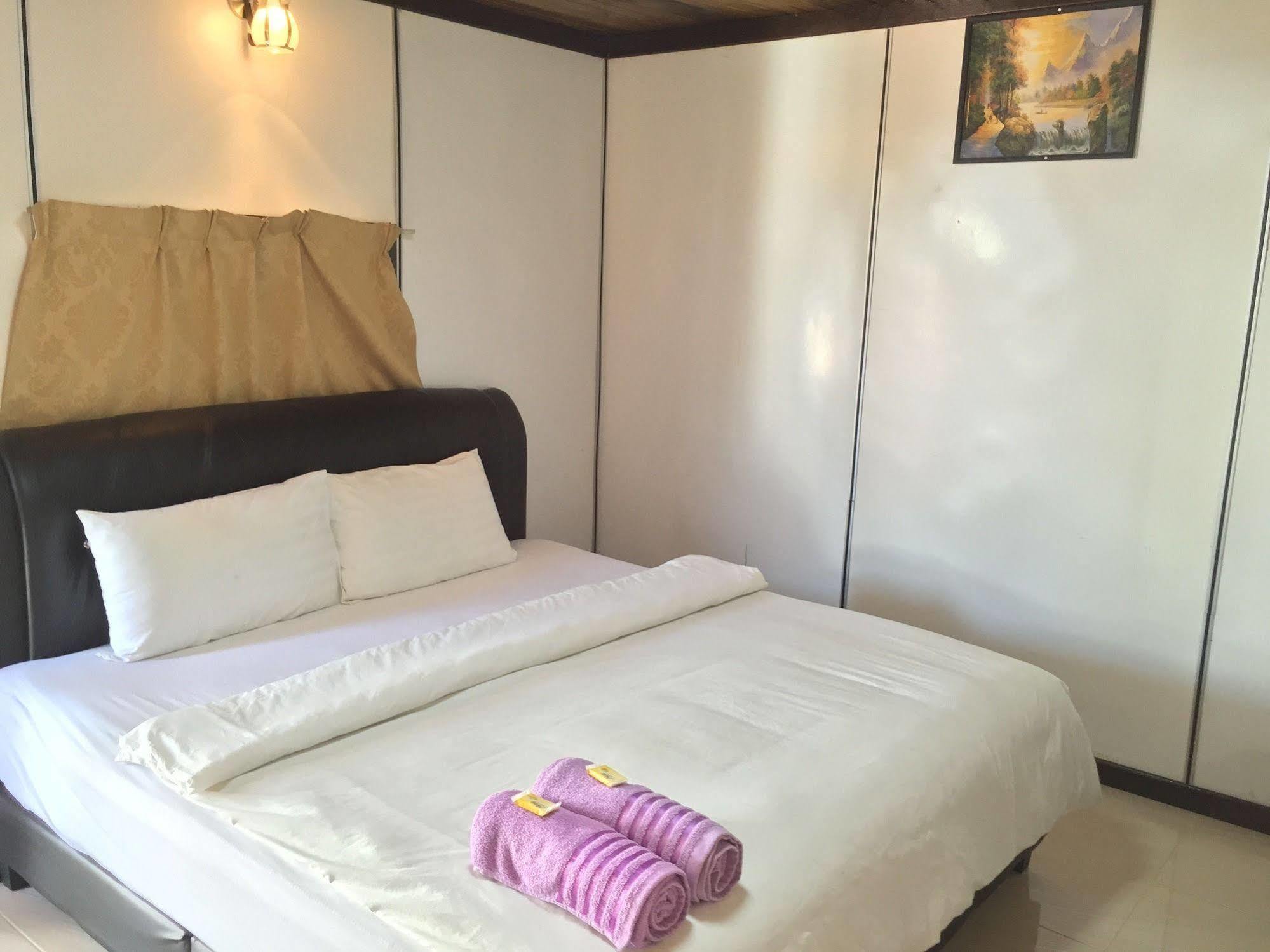 פנתאי צנאנג Rasa Senang Villa -Islam Guest Only מראה חיצוני תמונה