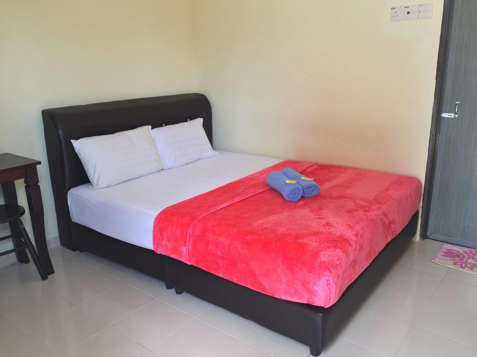 פנתאי צנאנג Rasa Senang Villa -Islam Guest Only מראה חיצוני תמונה